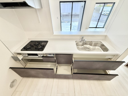 �L�b�`���@�������Ƒ����J��[�߂�A������̂���L�b�`��