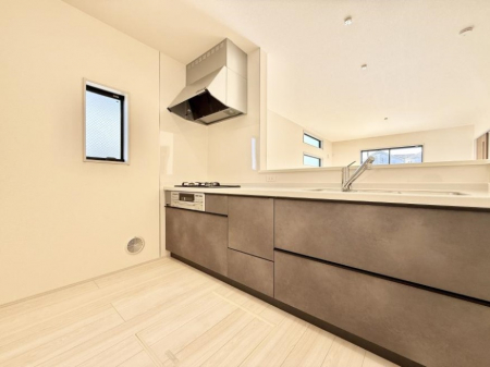 �L�b�`���@�������L���C�ɕЕt���A�g���₷���L�b�`��