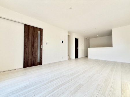 ���r���O�@�������S���������ꏊ�A�������߂����郊�r���O