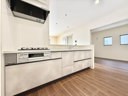 �L�b�`���@�������V���v���Ŕ������S�n�悢���Ԃ𐶂ރL�b�`�����