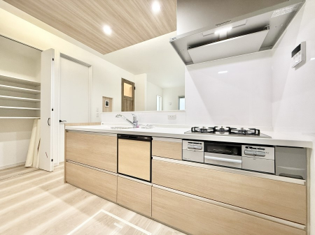 �L�b�`���@�������V���v���ŋ@�\�I�A�����g���₷���L�b�`��