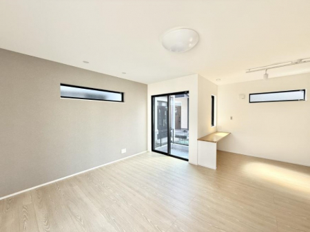 rO@Cɓ̏ꏊŁÂтƂԂ