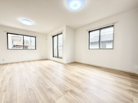 rO@Cɓ̏ꏊŁÂтƂԂ