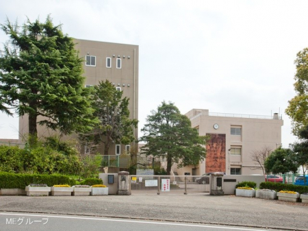 ���ӊ��@���w�Z 1400m ���؎s�����쒆�w�Z