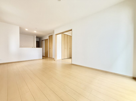 ���r���O�@���������R�Ɖ�b�����܂��A�S�n�悢�ЂƂƂ�