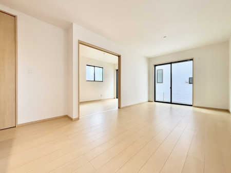 ���r���O�@�������Ƒ��̎��Ԃ��ʂ�A���K�Ŗ��������