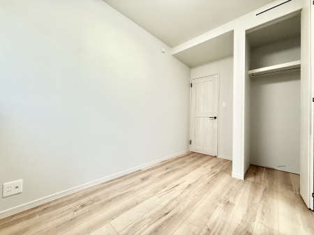 ̑ρ@F̂ŉ₩ȎԂy߂܂