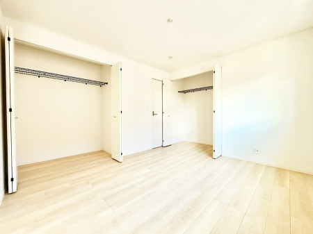 �q�������@�������Ƌ�⃌�C�A�E�g�����R�ɔz�u�ł��邽�ߎg�����肪�ǂ����K�ɉ߂����܂�