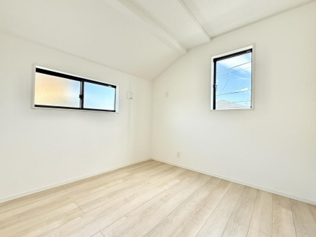 ̑ρ@F̂ŉ₩ȎԂy߂܂