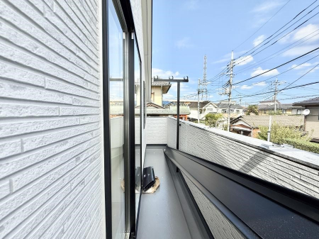 oRj[@ G߂̈ڂ낢JIȋԂł