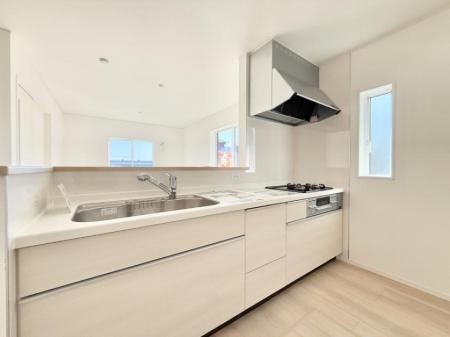 �L�b�`���@���������y���݂ƐH�ׂ�K����͂���L�b�`��