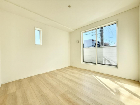 �Q���@���������̔z�u��ʋC���̗ǂ��݌v�ŕ����̋�C�������炸�A��ɐV�N�ȋ�C������܂�