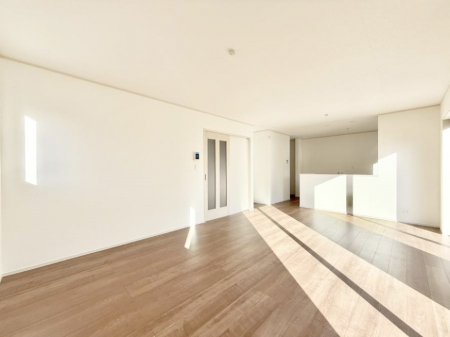 ���r���O�@���������R�Ɖ�b�����܂��A�S�n�悢�ЂƂƂ�