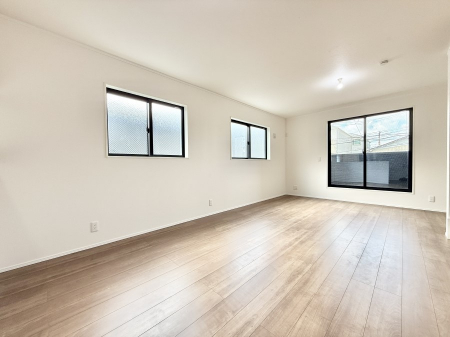 rO@Cɓ̏ꏊŁÂтƂԂ