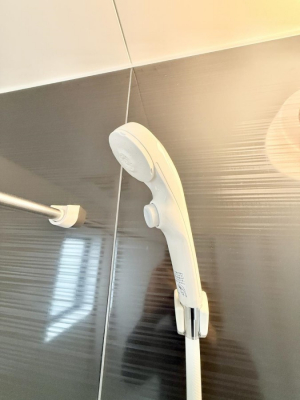 ̑ρ@ݔ茳ŊȒPɎ~ł邽߁A̖ʌ炷Ƃł܂B