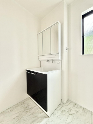 ʑEʏ@Ƒ݂Ȃg₷zuł