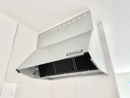 ���̑����ρ@�ݔ����t�[�h�ɕ����Ă���ׁA���������C��ɗU������A�����I�ɔr�����ł��܂�