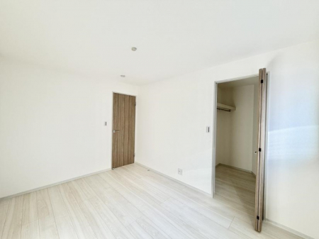 �q�������@�������v���C�x�[�g��ԂƂ��ĐÂ��ŗ�������������񋟂��Ă���܂�