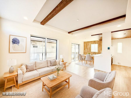 ���r���O�@���������났�ƏΊ炪�W�܂�A�S���܂郊�r���O