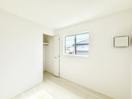 ̑ρ@F̂ŉ₩ȎԂy߂܂