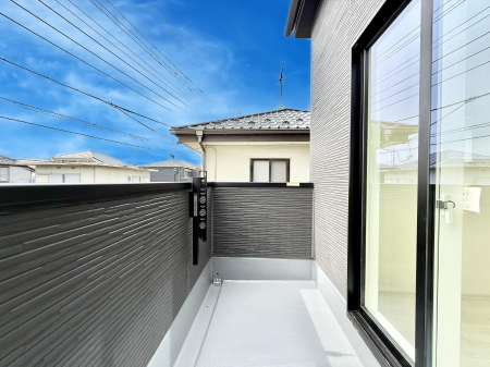 oRj[@ G߂̈ڂ낢JIȋԂł