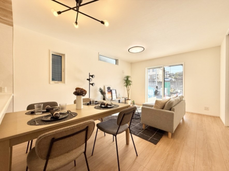 ���r���O�@���������ƕ���������A�����b�N�X�ł�����