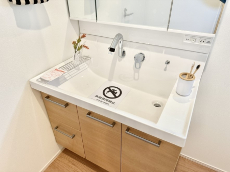 ���̑����ρ@�ݔ����ׂ��������܂Ő􂢂₷���֗��ȃn���h�V�����[�t��