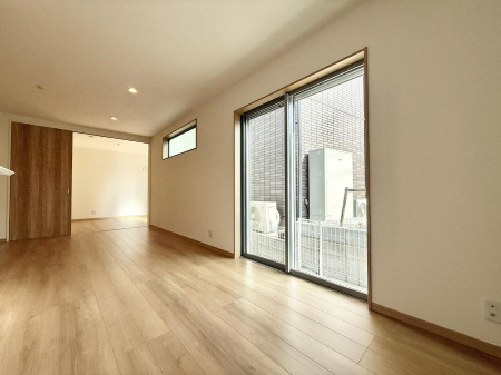 ���r���O�@�������Ƒ��̎��Ԃ��ʂ�A���K�Ŗ��������