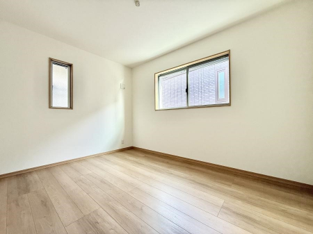 �q�������@�������v���C�x�[�g��ԂƂ��ĐÂ��ŗ�������������񋟂��Ă���܂�