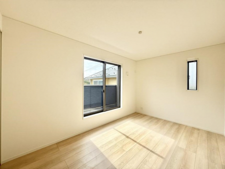 ̑ρ@F̂ŉ₩ȎԂy߂܂