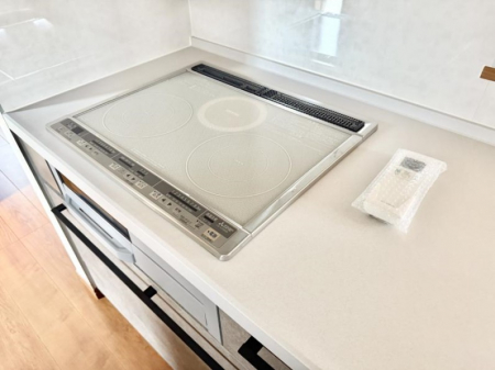 ̑ρ@ݔꂪyȂhgNbLOq[^[ł