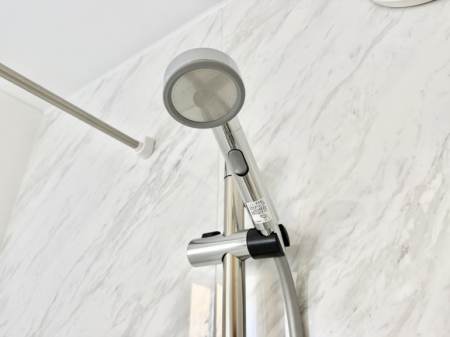 ���̑����ρ@�ݔ����茳�ŊȒP�Ɏ~���ł��邽�߁A���̖��ʌ��������炷���Ƃ��ł��܂��B