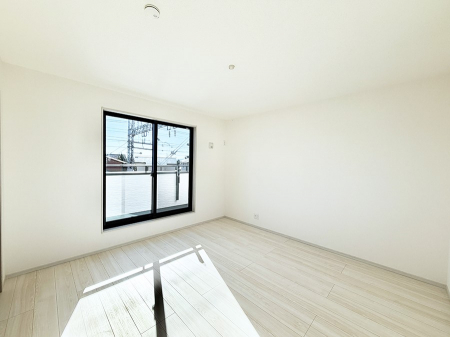 �q�������@�������v���C�x�[�g��ԂƂ��ĐÂ��ŗ�������������񋟂��Ă���܂�