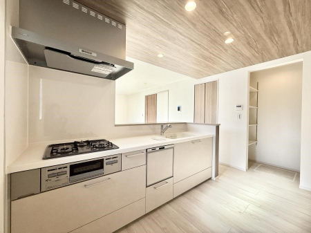 �L�b�`���@�������V���v���ŋ@�\�I�A�����g���₷���L�b�`��