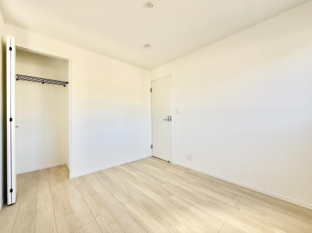 ̑ρ@F̂ŉ₩ȎԂy߂܂