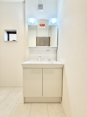 ���ʑ�E���ʏ��@�������Ƒ��݂�Ȃ��g���₷���z�u�ł�