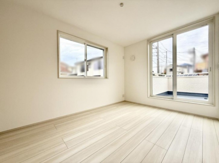 ̑ρ@F̂ŉ₩ȎԂy߂܂