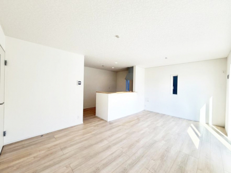 ���r���O�@�����������������Ɠ��ʂɂ���A�e���̋��