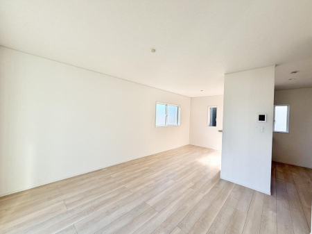 ���r���O�@���������R�Ɖ�b�����܂��A�S�n�悢�ЂƂƂ�