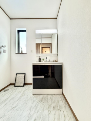 ���ʑ�E���ʏ��@�������Ƒ��݂�Ȃ��g���₷���z�u�ł�