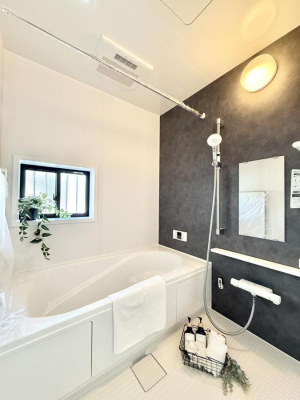 �����@�������������A������芰����o�X���[��