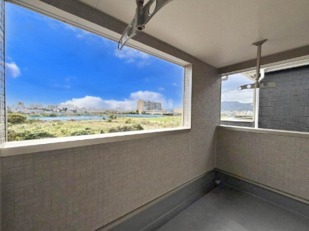 oRj[@ 𒭂߂ȂAقƈꑧʂȋ