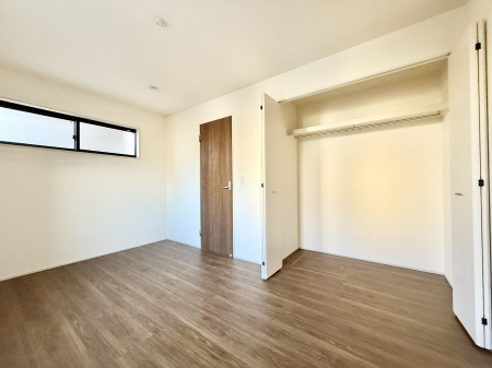 �q�������@�������v���C�x�[�g��ԂƂ��ĐÂ��ŗ�������������񋟂��Ă���܂�