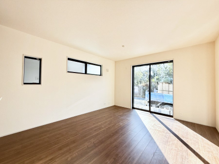 ���r���O�@�������S���������ꏊ�A�������߂����郊�r���O