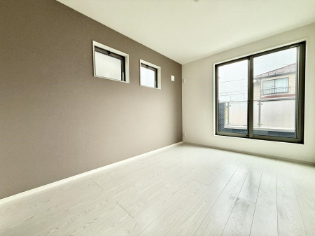 ̑ρ@F̂ŉ₩ȎԂy߂܂