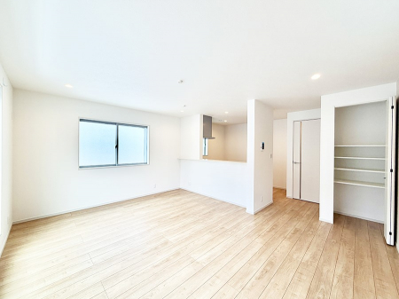 ���r���O�@�������V���v���������ґ�A��؂Ȑl�Ɖ߂����S���قǂ�����