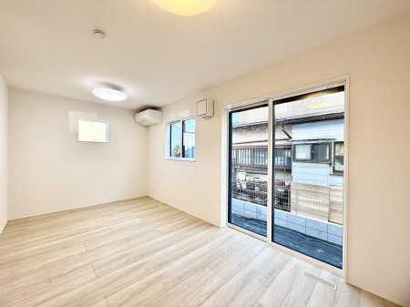 ���r���O�@�������S���������ꏊ�A�������߂����郊�r���O