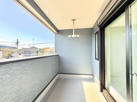 oRj[@ G߂̈ڂ낢JIȋԂł