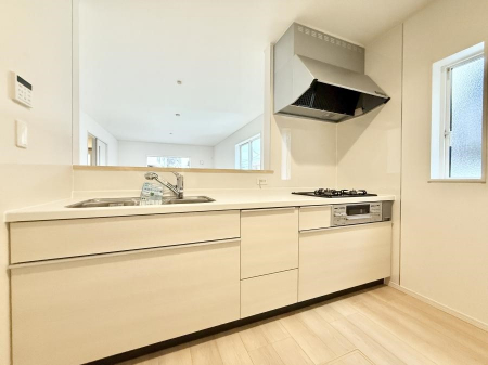 �L�b�`���@�������L���C�ɕЕt���A�g���₷���L�b�`��