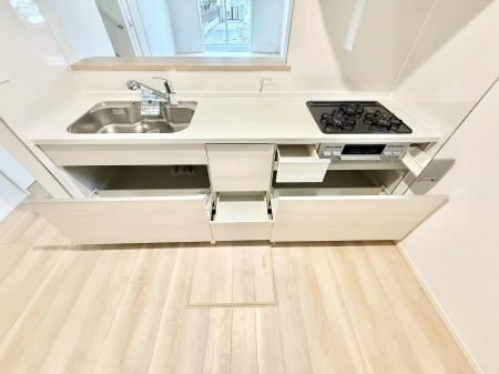 �L�b�`���@�������A�C�f�A�L����A�N���G�C�e�B�u�ȗ������